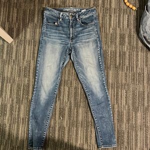 American Eagle Womens size 6 short super stretch high rise jegging